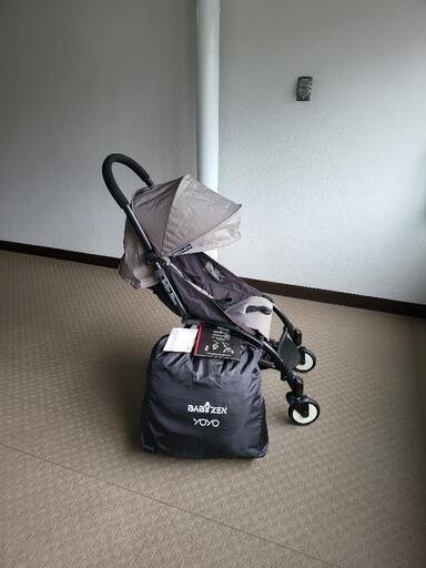 【値下げしました】babyzen yoyo 4+　レインカバー、bugaboo の冬用フットマフ、マザーバッグ付き