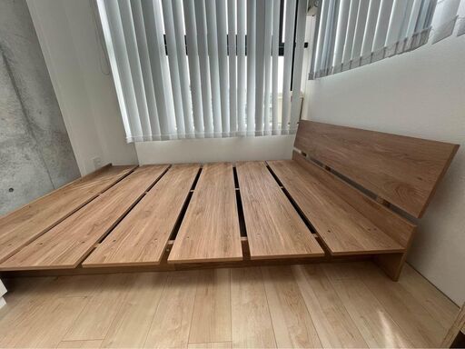 ほぼ新品！[解体済み]Lowya [幅140][セミダブル] ベッドフレーム すのこベッド ロータイプ 木製