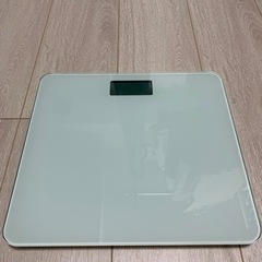 デジタルガラス体重計