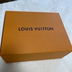 LOUIS VUITTON スニーカーの空箱