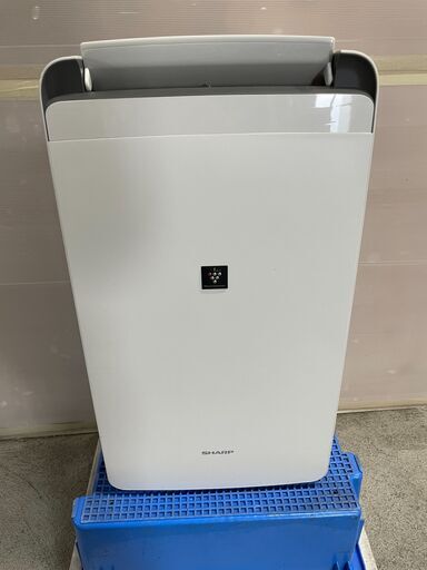 【美品】SHARP 除湿機 CV-H120-W 2018年製 通電確認済み 人気！早いもの勝ち！ 引取歓迎 配送OK