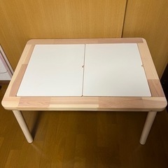 IKEA 子ども用テーブル　FLISAT フリサット