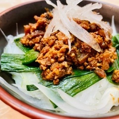 そら豆から作る豆板醤・甜麺醤・肉味噌坦々丼 - 料理