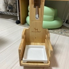 犬用　水飲み器