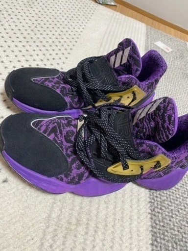 配送 バスケットボールシューズ 28.5cm 