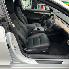 1700km)R4Teslaテスラモデル3パフォーマンス