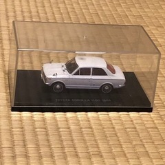 ミニカー　トヨタ　カローラ1100