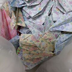 新品 折り紙で作りました 折り鶴2