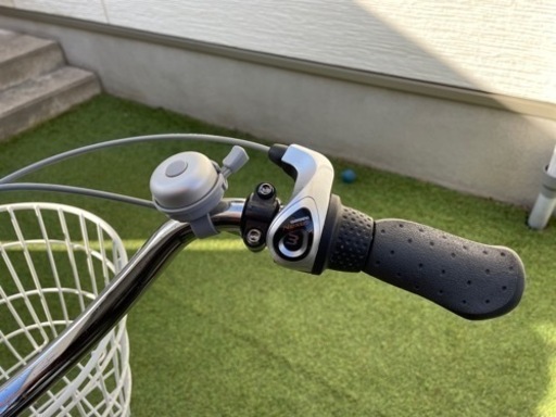 電動アシスト三輪車　フランスベット製