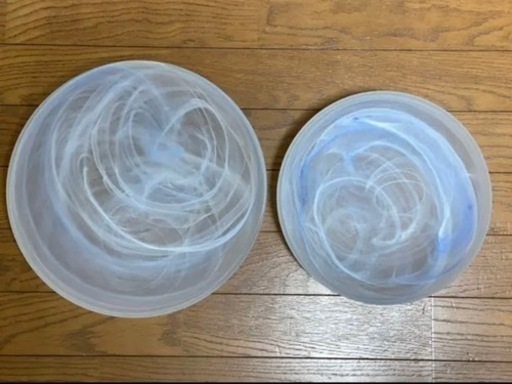 ガラス食器（大・中鉢）