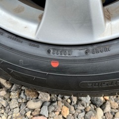 新品タイヤ215/65r16 ホイール付き　32000円（再値下げしました。）