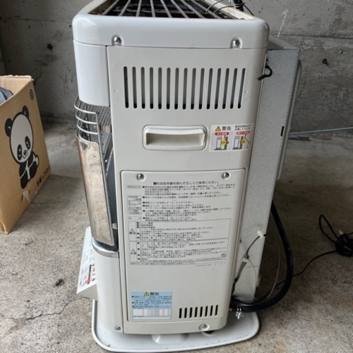 コロナのFFストーブ、90ℓ灯油タンク、吸排気筒セットで