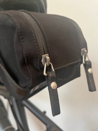 入手困難】brooksのIsle Of Wight Saddle Bag Black