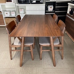 【超美品‼️】定価99,900円♪ ニトリ 150cm幅4人掛けダイニングテーブルセット(フィルン) ウォールナット材ミドルブラウン