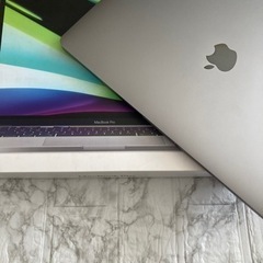 【ネット決済・配送可】MacBook Pro 2022 Appl...