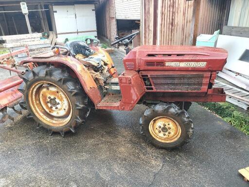 レトロトラクターＫＵＢＯＴＡ ZB1600 4WD