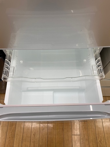 TOSHIBA 5ドア冷蔵庫　GR-J43G 2016年製　傷汚れ打痕使用感有り