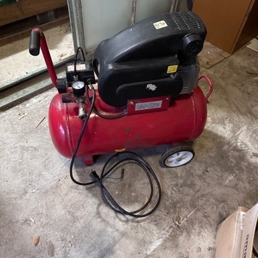 動作確認済　AP エアコンプレッサー 39L REDアストロプロダクツ エアーコンプレッサー オイル式