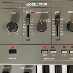 ビンテージ、シンセサイザー、ローランドSH101