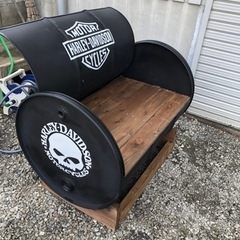 ドラム缶　ベンチ　ハーレーロゴ
