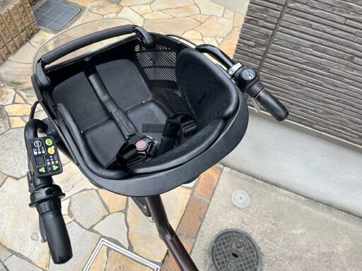 現行バッテリー8.7Ah！ブリヂストン アンジェリーノ 20インチ 子供乗せ