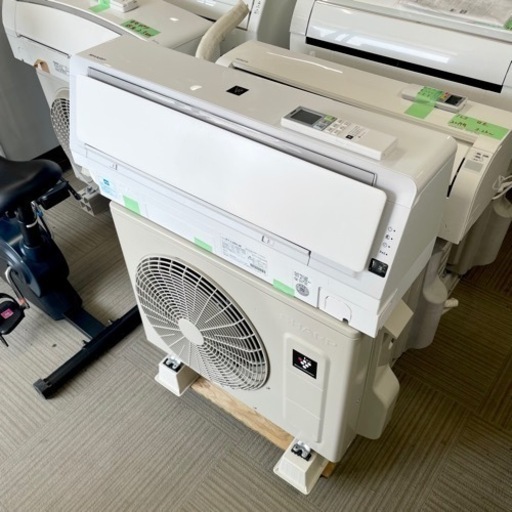 2014 Sharp 12畳/2.8kw- 無料の基本的なエアコンのセットアップ! 2014 Sharp 12畳/2.8kw- 無料の基本的なエアコンのセットアップ!