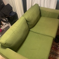 IKEA グリーン2人掛けソファ