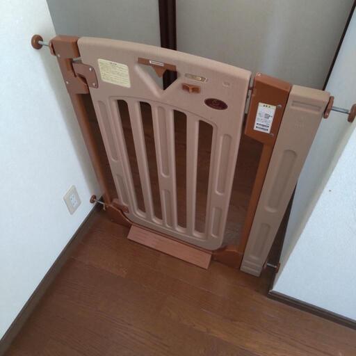ベビーゲート