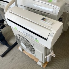 値引きしました 東芝 ルームエアコン 2.2kw RAS-2258M 2018 18-813 