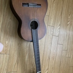 阿部ガットギター