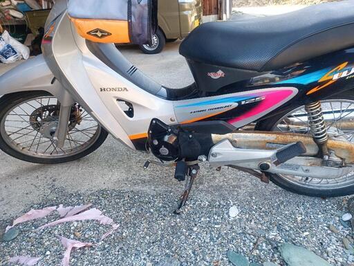 ホンダ　wave125