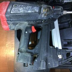 MAX　GS-725C　ガスネイラ　中古品　バッテリー16V1.5Ah一個/充電器/サングラス付　【ハンズクラフト宜野湾店】