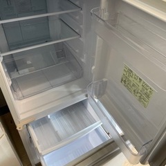 状態良いです✨️ 配達無料地域あり🚚💭 保証付き🙌🏻 SHARP 2015年製 137L シャープ ノンフロン冷凍冷蔵庫 冷蔵庫 SJ-PD14A-C
