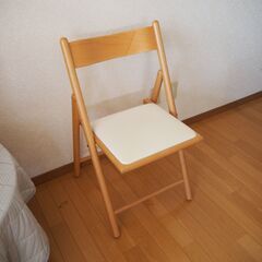 木製　折りたたみチェア　イス/椅子/いす