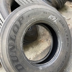 4トン車 デコトラ トラック タイヤ ダンロップ 縦溝 225／90R17.5