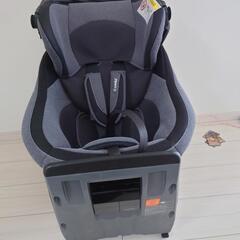 商談中  コンビ チャイルドシート isofix