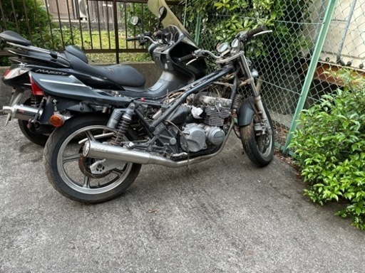 ゼファー400 レストアベース車！
