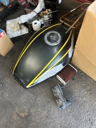 ゼファー400 レストアベース車！