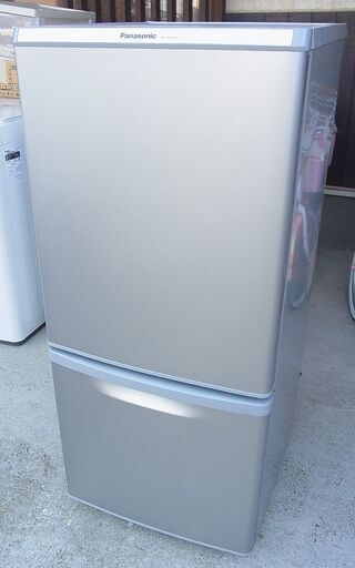 パナソニック　冷凍冷蔵庫　NR-146W-S　2013年
