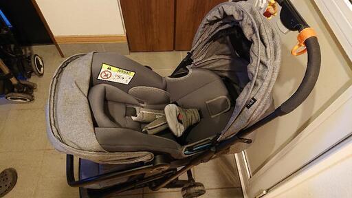 【交渉中】美品 チャイルドシート ベビーカーセット 札幌