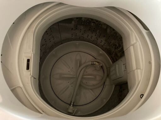 ☆中古￥8,800！【会員価格￥7,800】【目玉商品！】HITACHI　5.0㎏洗濯機　家電　2017年製　NW-50A型　幅54㎝ｘ奥行51㎝ｘ高さ97㎝　【BE080】