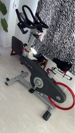 フィットネス自転車エアロバイク