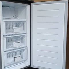 ﾌﾘｰｻﾞｰ 冷凍庫 SKM85F 2021年 (2)番 家庭用冷凍庫