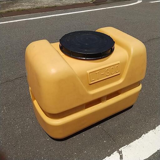 コマダ ローリータンク300L中古品 雨水タンク貯水