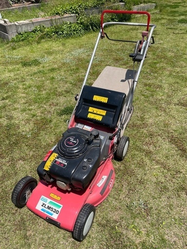 芝刈り機 ガソリンエンジン 歩行型 1発始動 バケット付