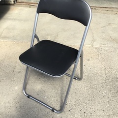 ✨値下げ✨黒い折りたたみ椅子