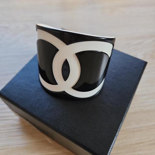 CHANEL　バックル　ブレスレット　ブラック　新品　正規品