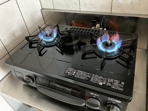 【直接取引き】【5/29AMまで】リンナイガステーブル プロパン用 2022年購入　中古品