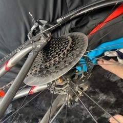 メンテナンス用油、泥はね防止、充電式ライト付きクロスバイク