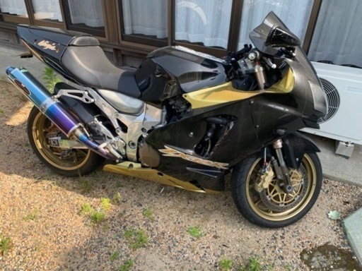 リリ様 カワサキ ZX-14R オーリンズエディション 絶好調 カスタム費用